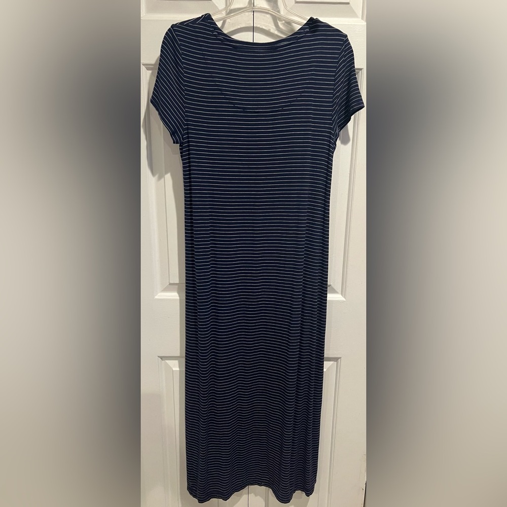 SOMA 💙Short Sleeve, Long Sleep Shirt - Navy Blue with White Stripes -Nightshirt - Picture 6 of 8
